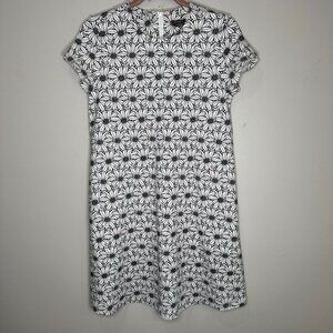 J.McLaughlin Floral Dress size Small Black White Pockets Vacation